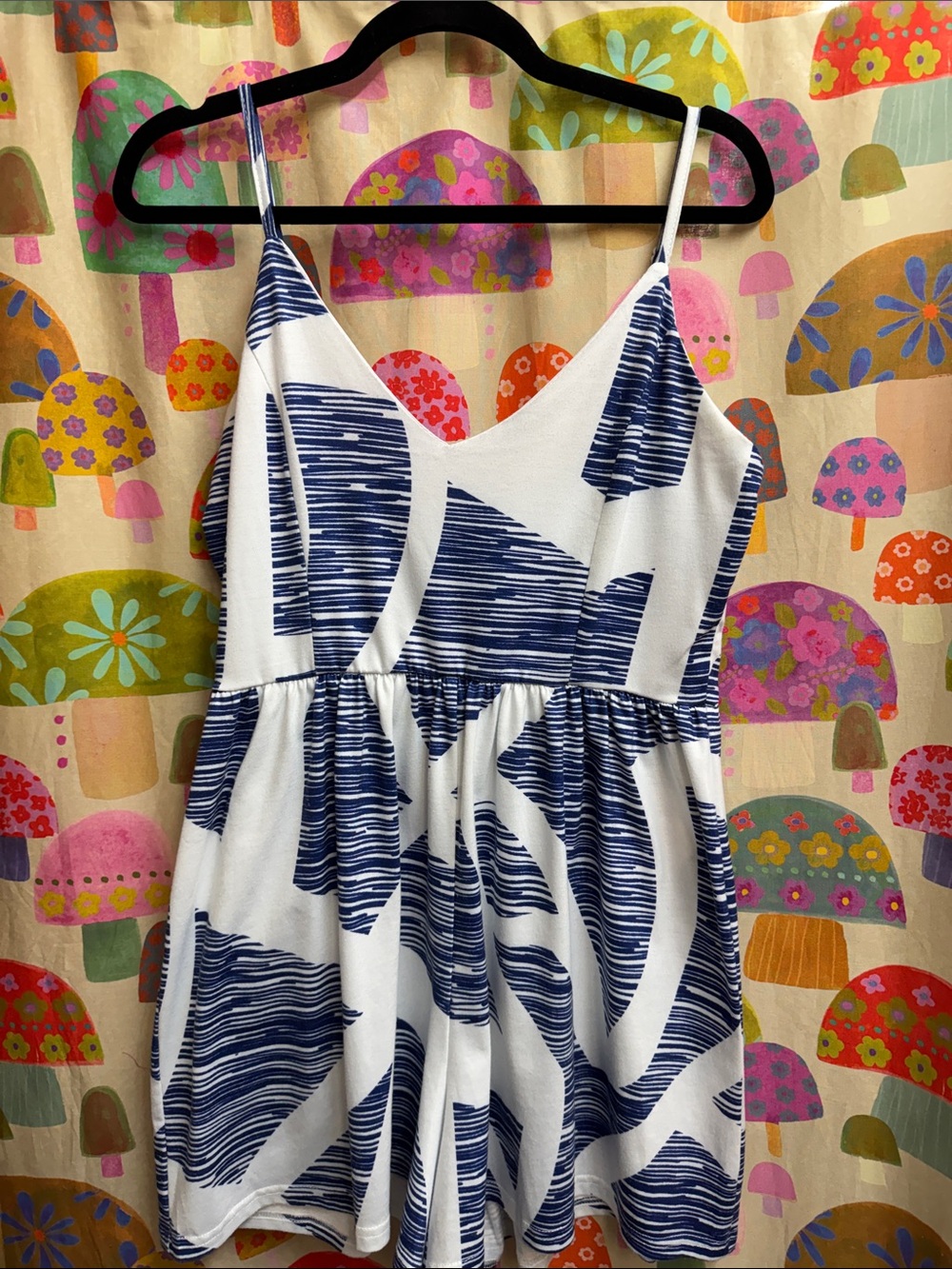 Angashion Striped Romper. Medium